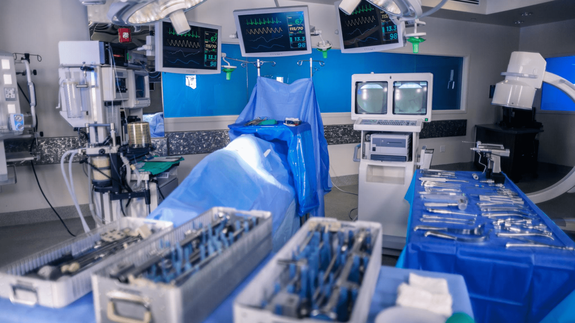 Medical & Laboratory Equipment